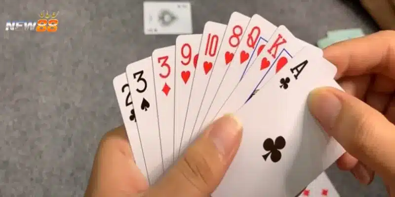 Lợi ích của việc sắp xếp bài hợp lý khi chơi Tiến Lên